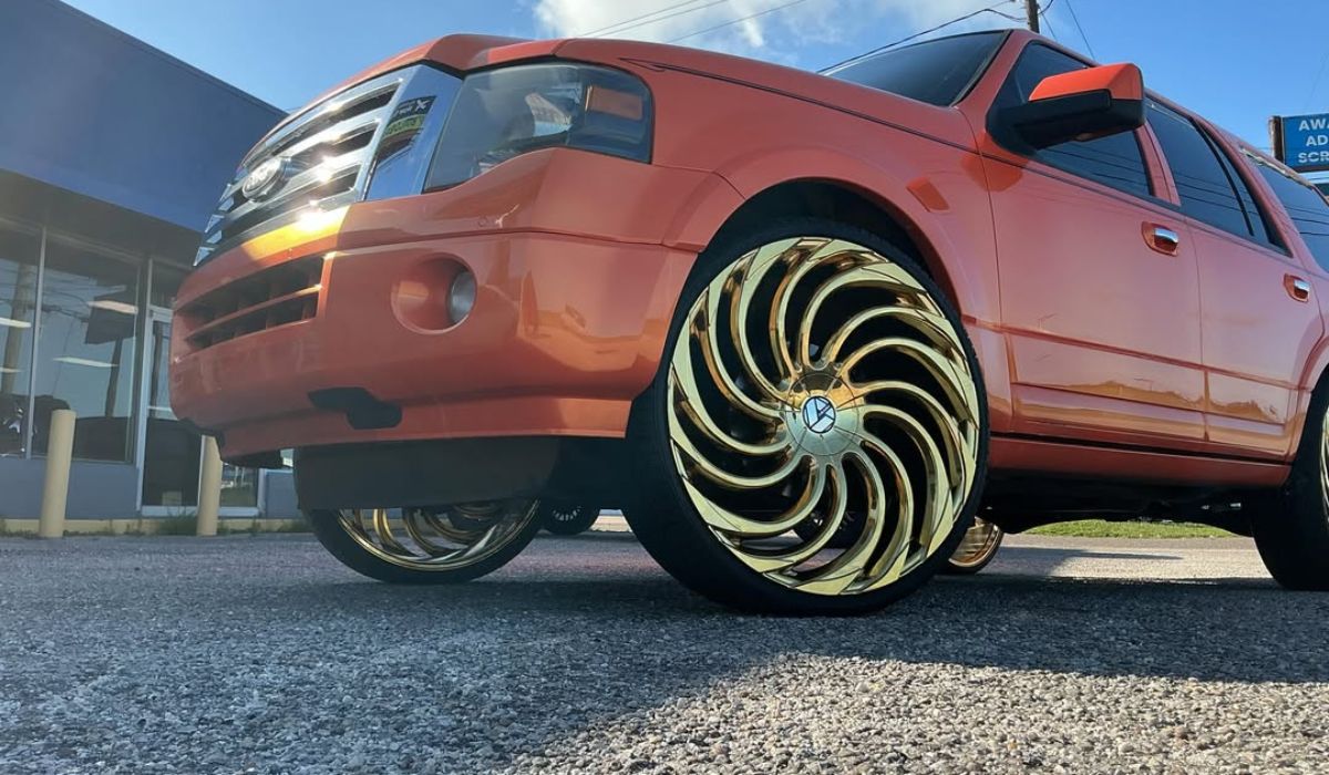 Shop Azara at Just Wheels Direct